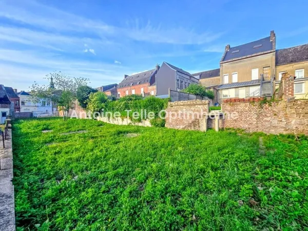 Immeuble de rapport 4 logements + places de parkings  Centre-ville Le Cateau-Cambrésis 59360