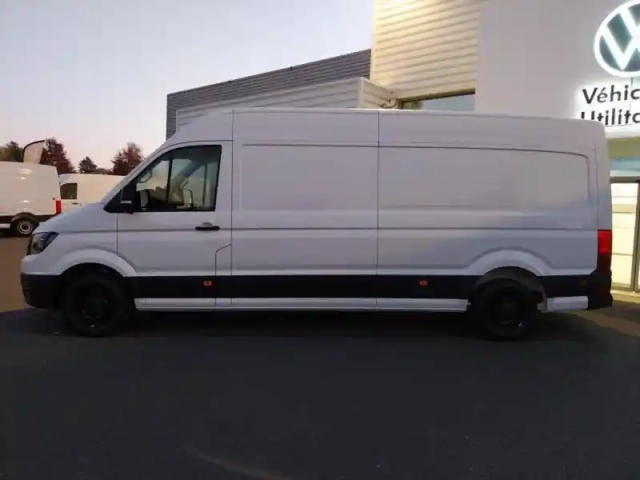 Volkswagen Crafter fg 35 l4h3 2.0 tdi 140ch business traction bva8 — photo 2