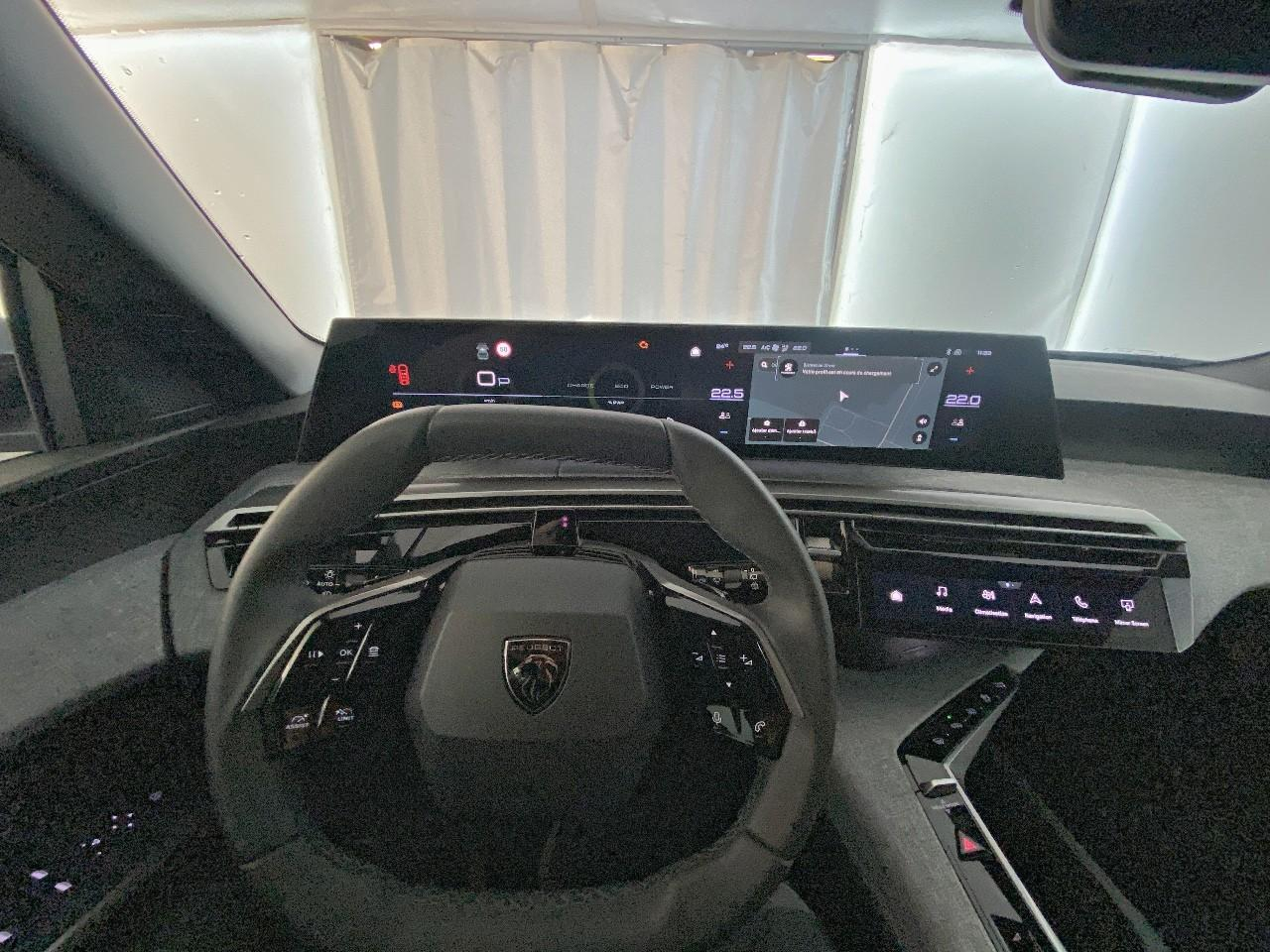 Peugeot 5008 hybrid 145 ch e-dcs6 allure — photo 12