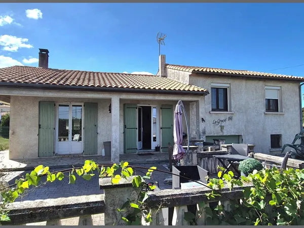 Maison 111 m² avec potentiel à Médis