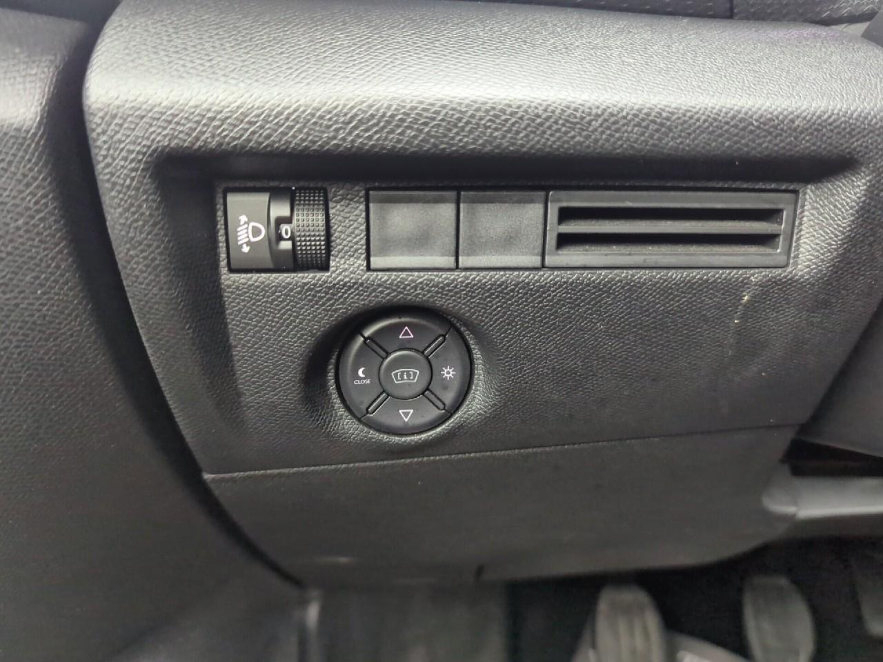 Citroën C4 puretech 130 bvm6 max — photo 20