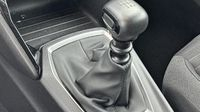 Peugeot 2008 1.2 PureTech 100ch S&S Style — photo 14