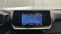 Peugeot 2008 1.2 PureTech 130ch S&S GT EAT8 — photo 18