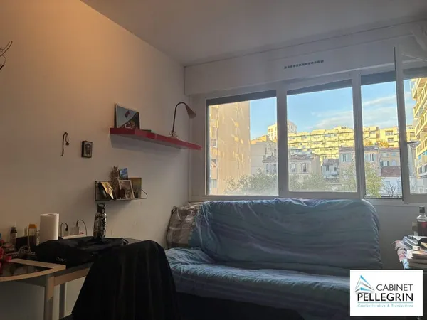 Studio meublé - Résidence Le Méditerranée