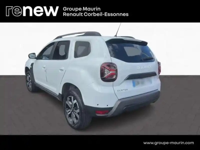Dacia Duster 1.0 eco-g 100ch  journey + 4x2 — photo 7
