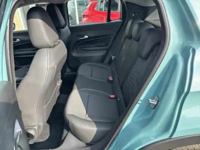 Jeep Avenger 1.2 turbo t3 100ch altitude — photo 10