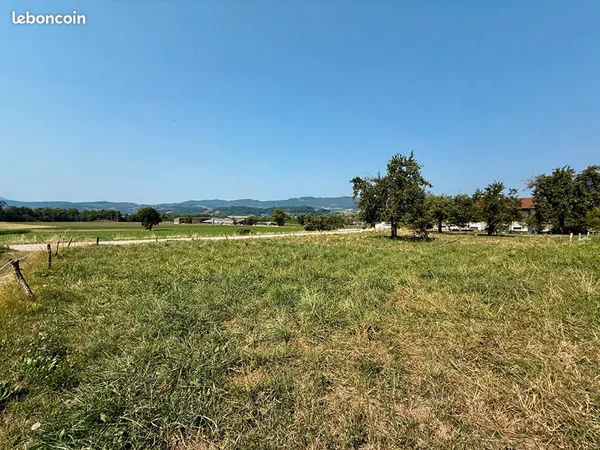 Terrain 1500 m² BOUSSY