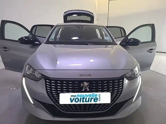 Peugeot 208 puretech 75 s&amp;s bvm5 — photo 58