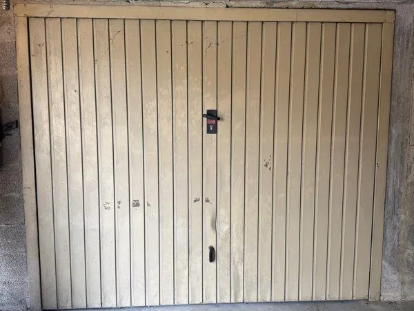 Garage Location vehicle uniquement