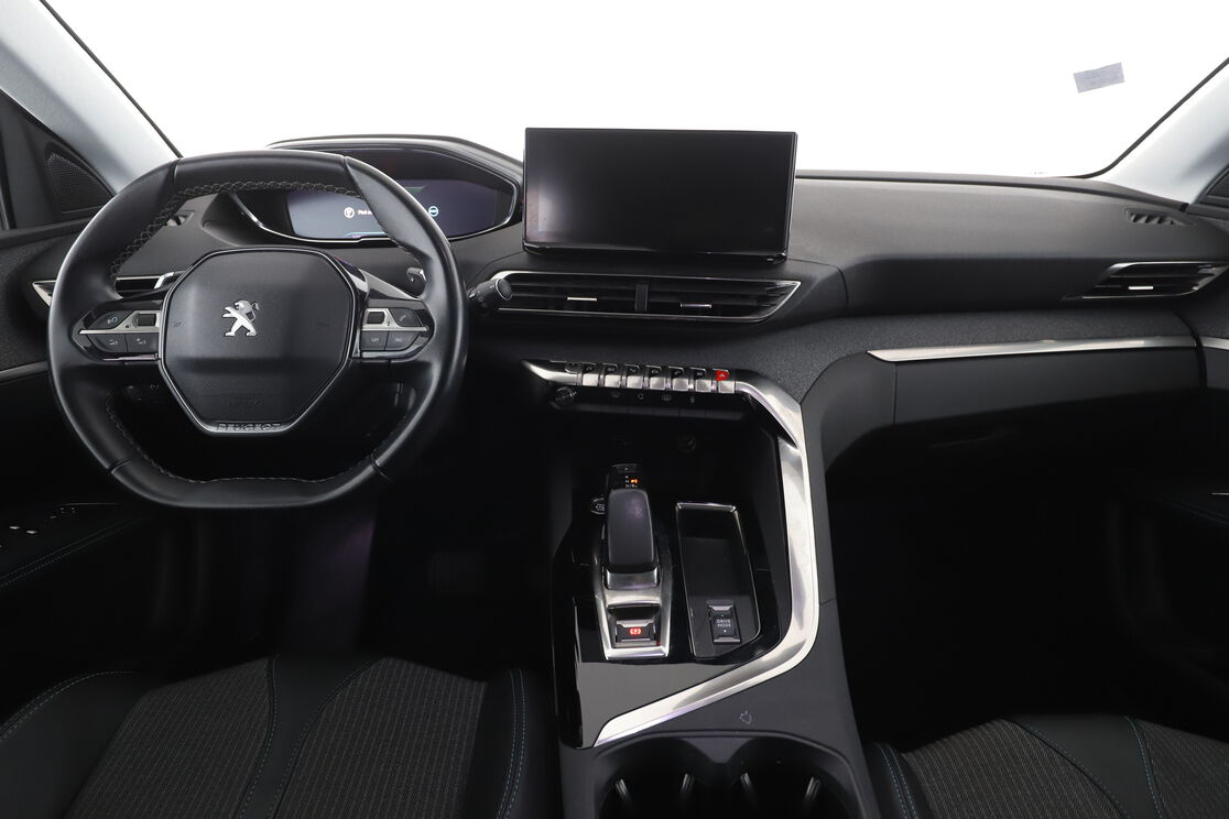 Peugeot 3008 1.6 Hybrid Allure Pack e-EAT8 — photo 11