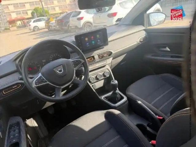 Dacia Sandero 1.0 tce 90ch stepway confort — photo 15
