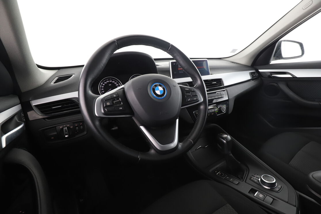 BMW X1 xDrive25e Business Design BVA6 — photo 10