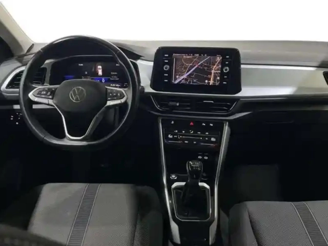 Volkswagen T-Roc 1.0 tsi 110 start/stop bvm6 life plus — photo 8