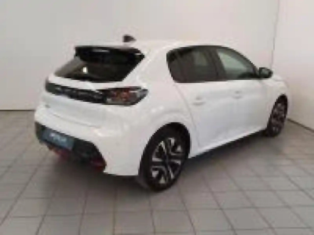Peugeot 208 1.2 puretech 100ch s&amp;s allure eat8 — photo 6