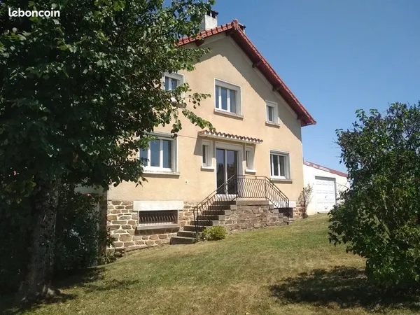 Maison de village à Lafeuillade en Vézie entièrement restaurée