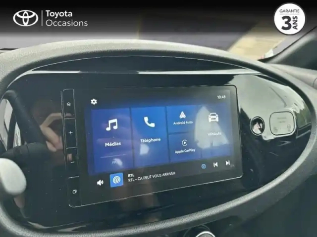 Toyota Aygo x 1.0 vvt-i 72ch dynamic s-cvt my23 — photo 15