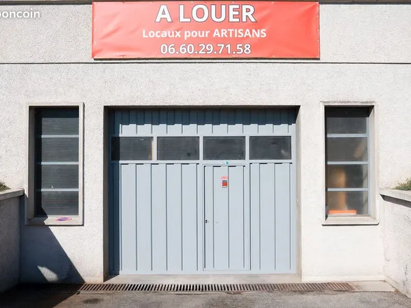 Locaux a louer a RUMILLY