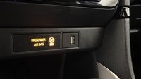 Toyota Yaris 116h Design 5p MY22 — photo 30