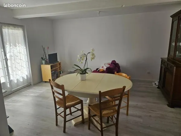 Location maison MONTREUIL SUR BRECHE