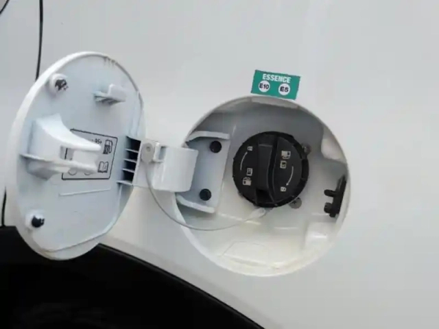 Hyundai Bayon 1.0 t-gdi 100ch executive dct-7 — photo 10