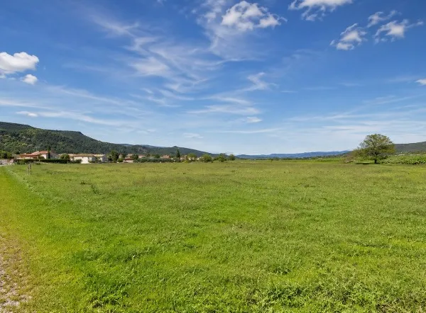 Terrain 451 m²