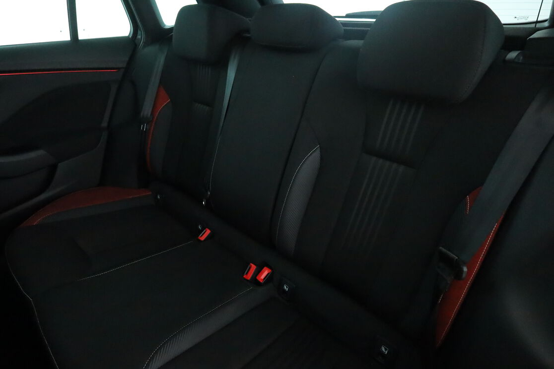 Skoda Kamiq 1.0 TSI Evo Monte-Carlo DSG7 — photo 13