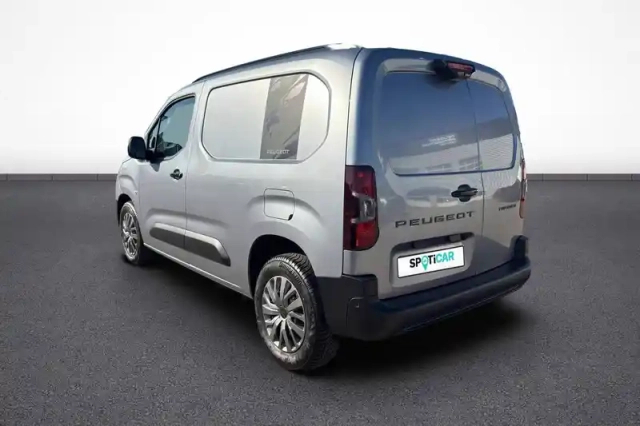 Peugeot Partner fgn diesel 130 ch m aut — photo 4