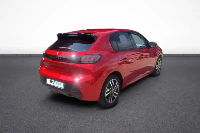 Peugeot 208 puretech 100 s&amp;s eat8 — photo 6