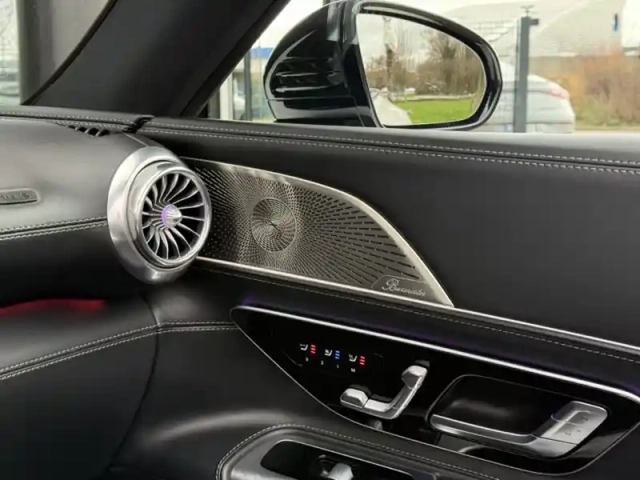 Mercedes Cla amg 43 — photo 20
