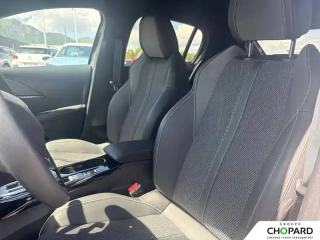 Peugeot 208 hybrid 145 ch e-dcs6 — photo 19