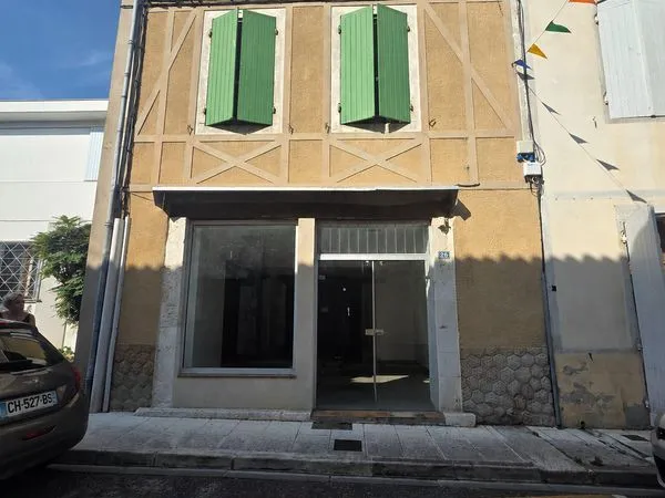 Immeuble 244 m²