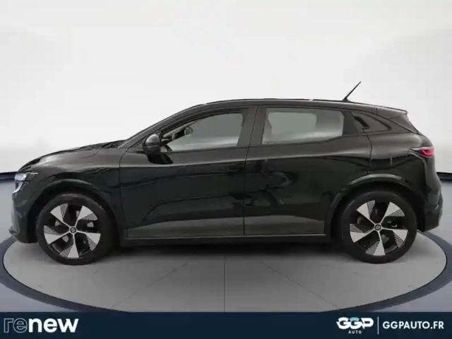 Renault Megane e-tech electric ev60 220ch equilibre super charge -b — photo 17