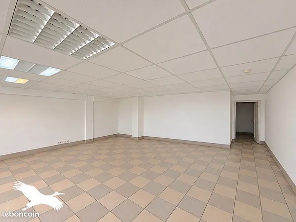 Murs commerciaux 75 m² MARSEILLE