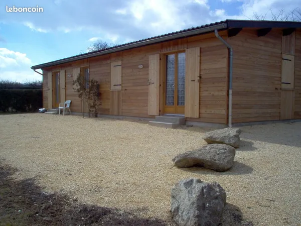 Maison T3 de 80 m² avec jardin - Quintenas (07)