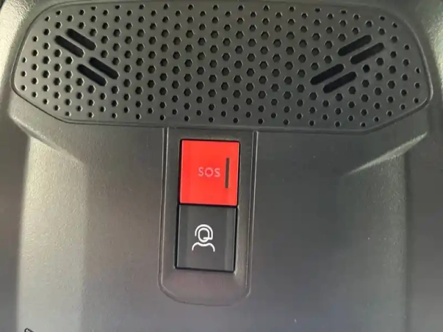 Peugeot 208 hybrid 110 e-dcs6 — photo 29