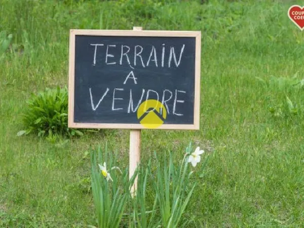 TERRAIN CONSTRUCTIBLE 995 M2