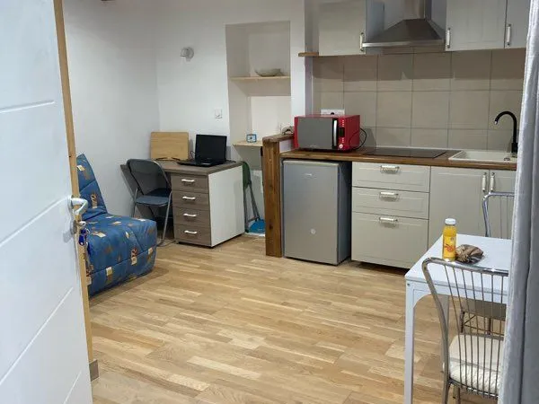 Studio 20 m² refait à neuf - Proche Jaude
