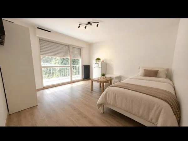 Chambre meublée à louer