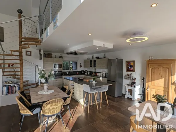 Maison 5 pièces 120 m²