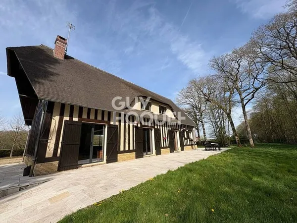 Villa 6 pièces 184 m²