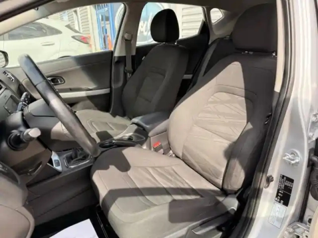 Kia Ceed cee'd 1.0 t-gdi 120ch isg active — photo 15