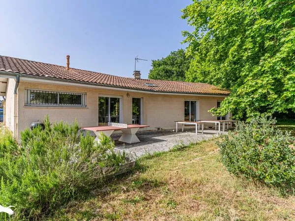 Maison de ville de 5 pièces principales