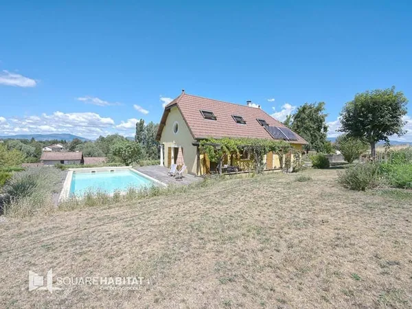 Maison 7 pièces 176 m²
