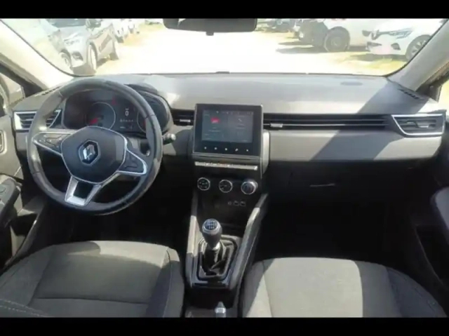 Renault Clio 1.0 tce 90ch equilibre — photo 9