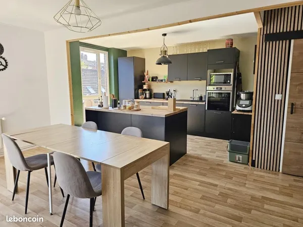 Appartement 4 pièces 81 m²