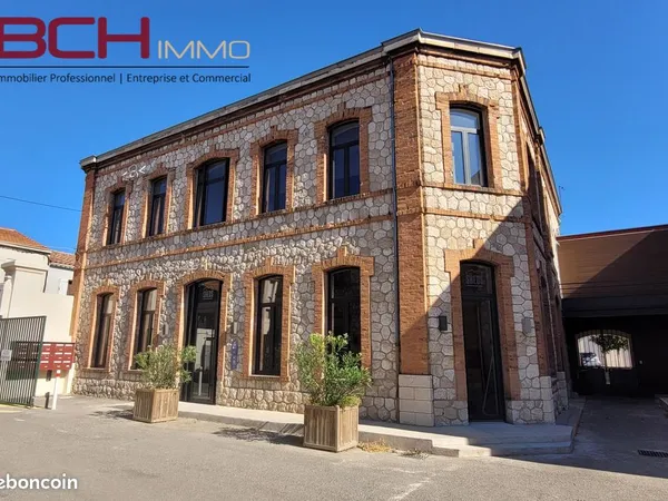 Bureaux 352 m²