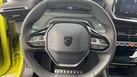 Peugeot 208 e-208 136ch 50 kWh Allure — photo 12