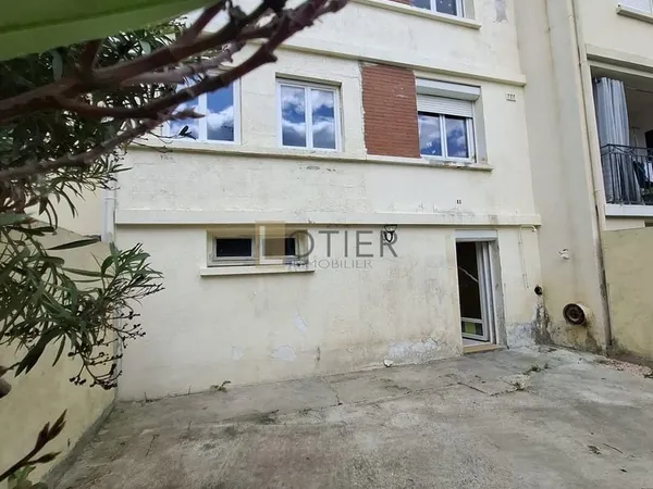 À Vendre Maison Avec Jardin Et Garage Fort Potentiel À Rénover Quartier Pech Du Moulin, Béziers