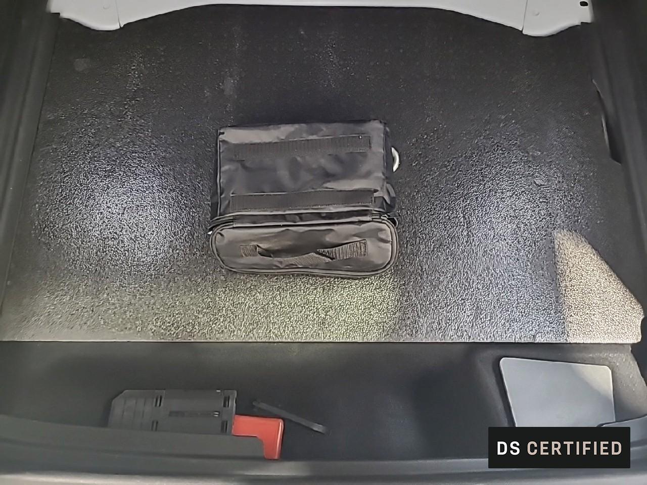 Ds Ds 7 crossback hybride rechargeable e-tense 225 eat8 opera — photo 25