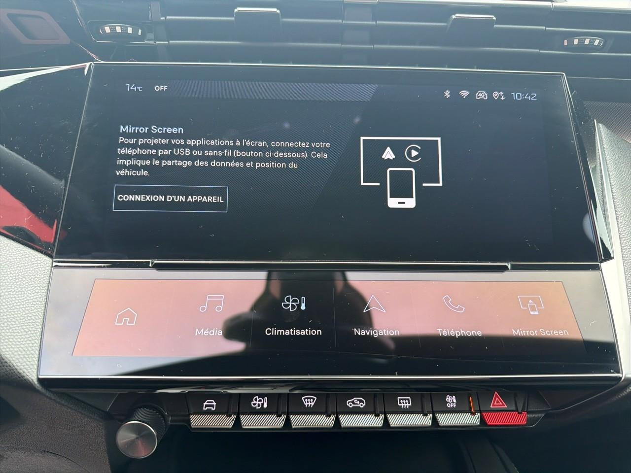 Peugeot 308 hybrid 136 e-dcs6 gt — photo 15